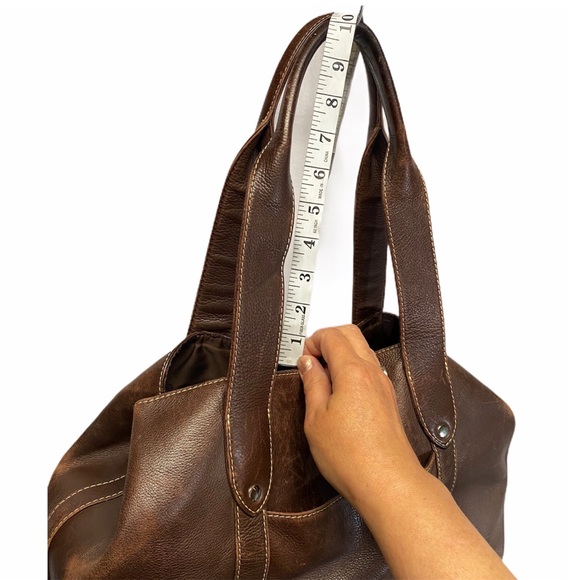 FOSSIL VINTAGE Large Brown Distressed Leather Tote - Picture 11 of 15